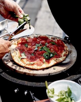 Nastartujte svůj tým do nové sezóny! Kick-off, který chutná a spojuje. Grilovací Masterclass Týmy se rozdělí a každý...